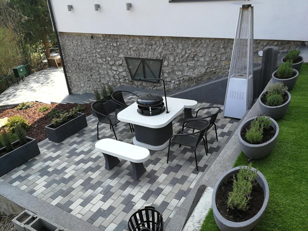 Aqua Solar Apartmanház Miskolc Esterno foto