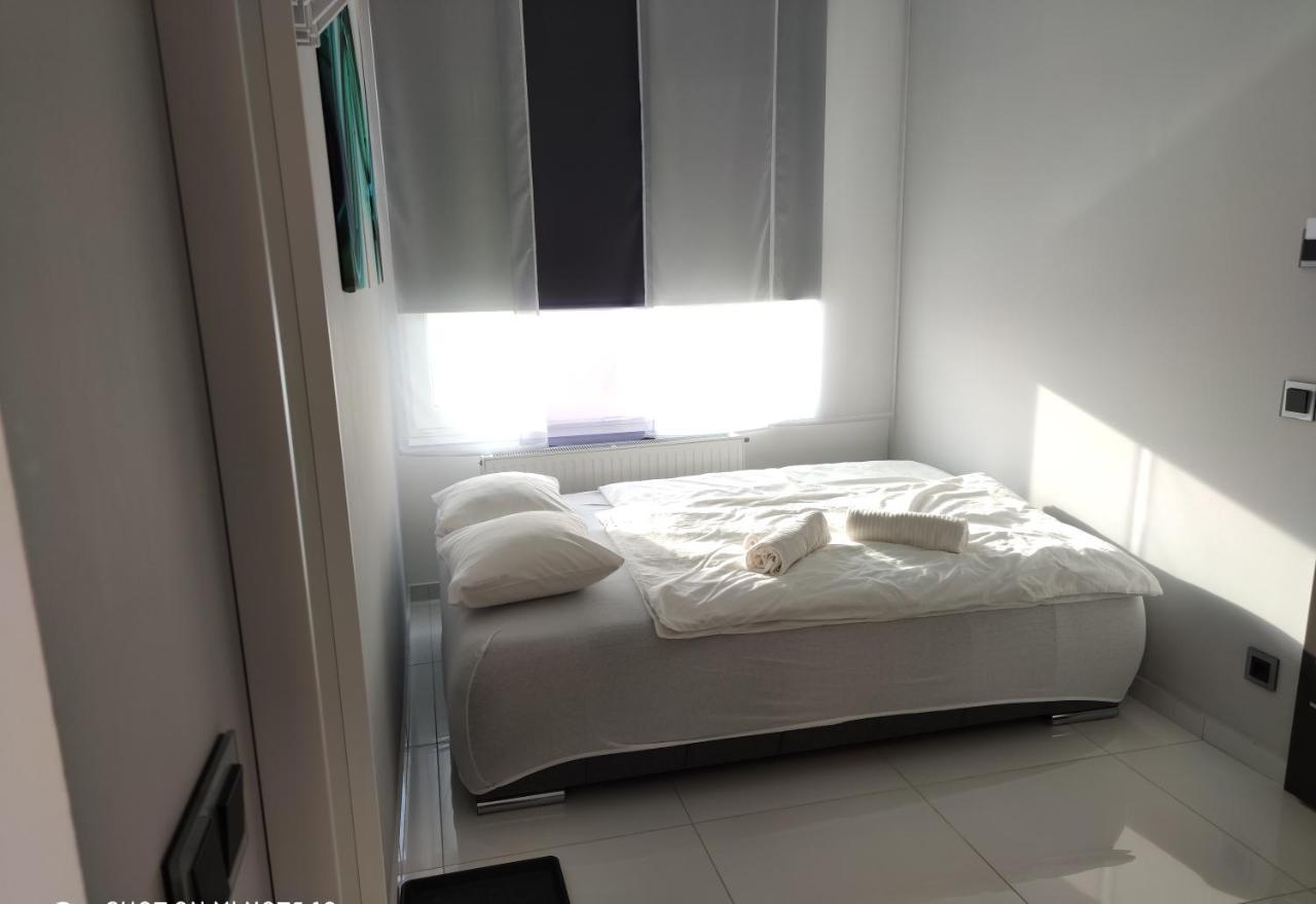 Aqua Solar Apartmanház Miskolc Esterno foto