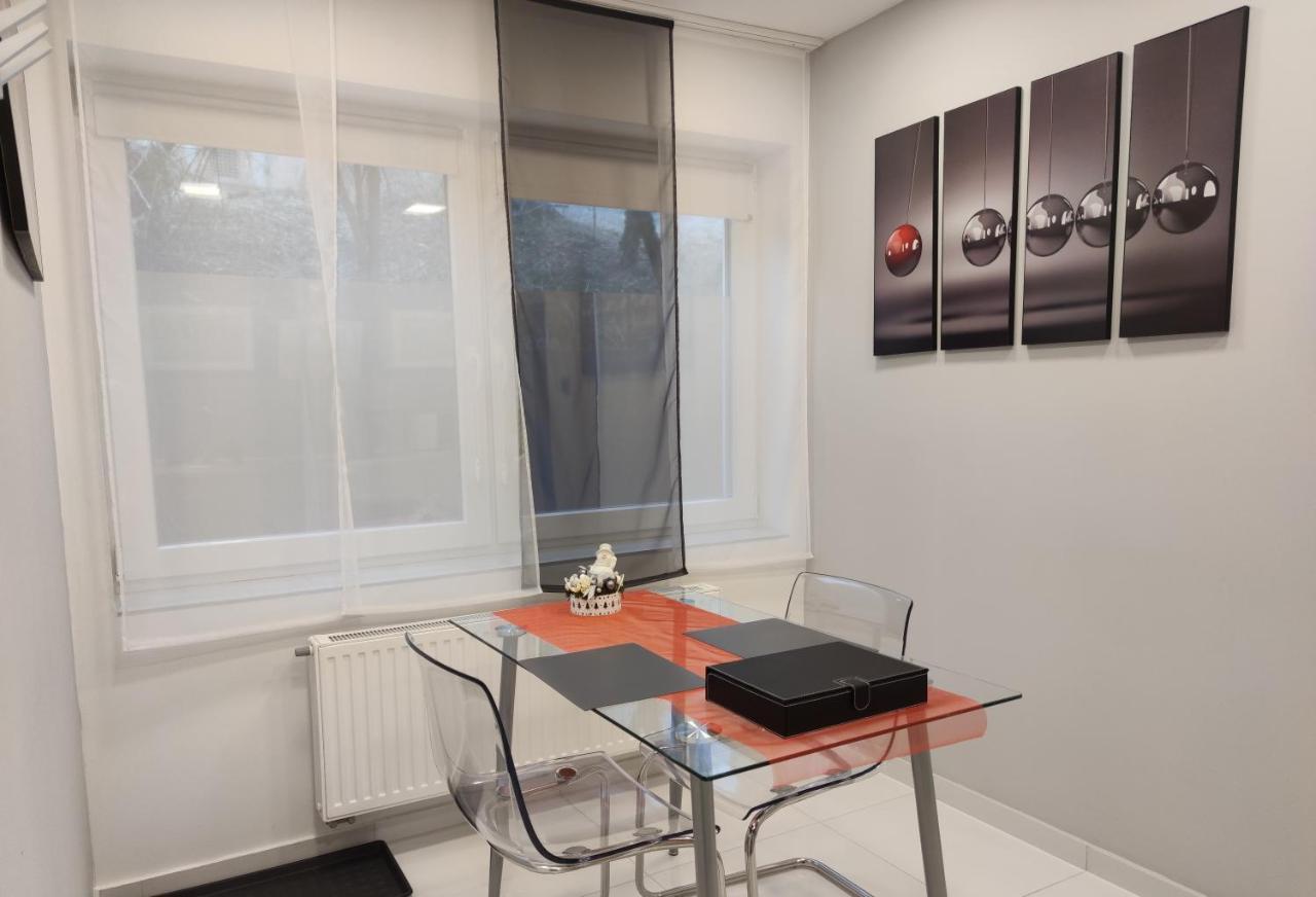 Aqua Solar Apartmanház Miskolc Esterno foto