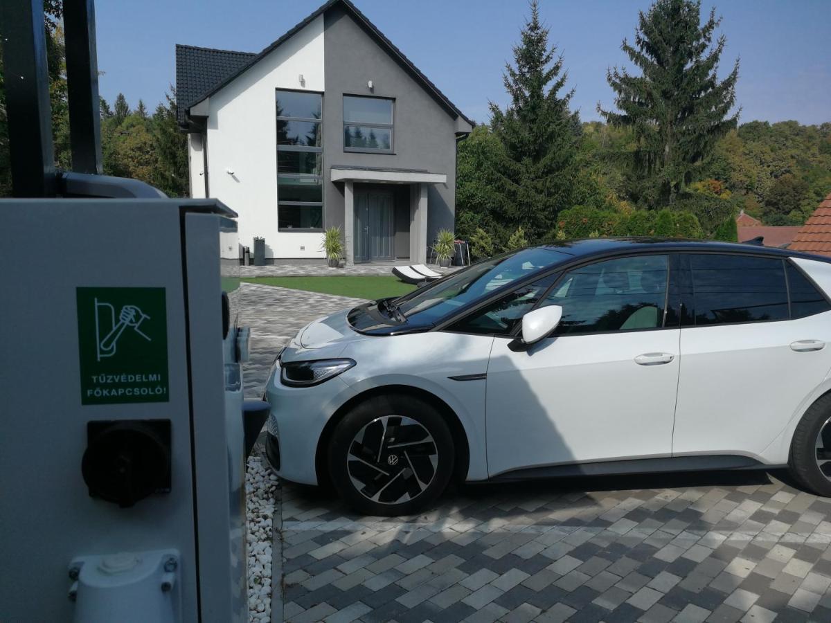 Aqua Solar Apartmanház Miskolc Esterno foto